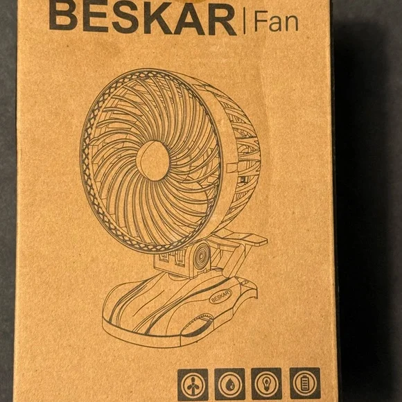 NWT Portable Clip-On Small Desk Fan - Light Gray - Picture 6 of 7